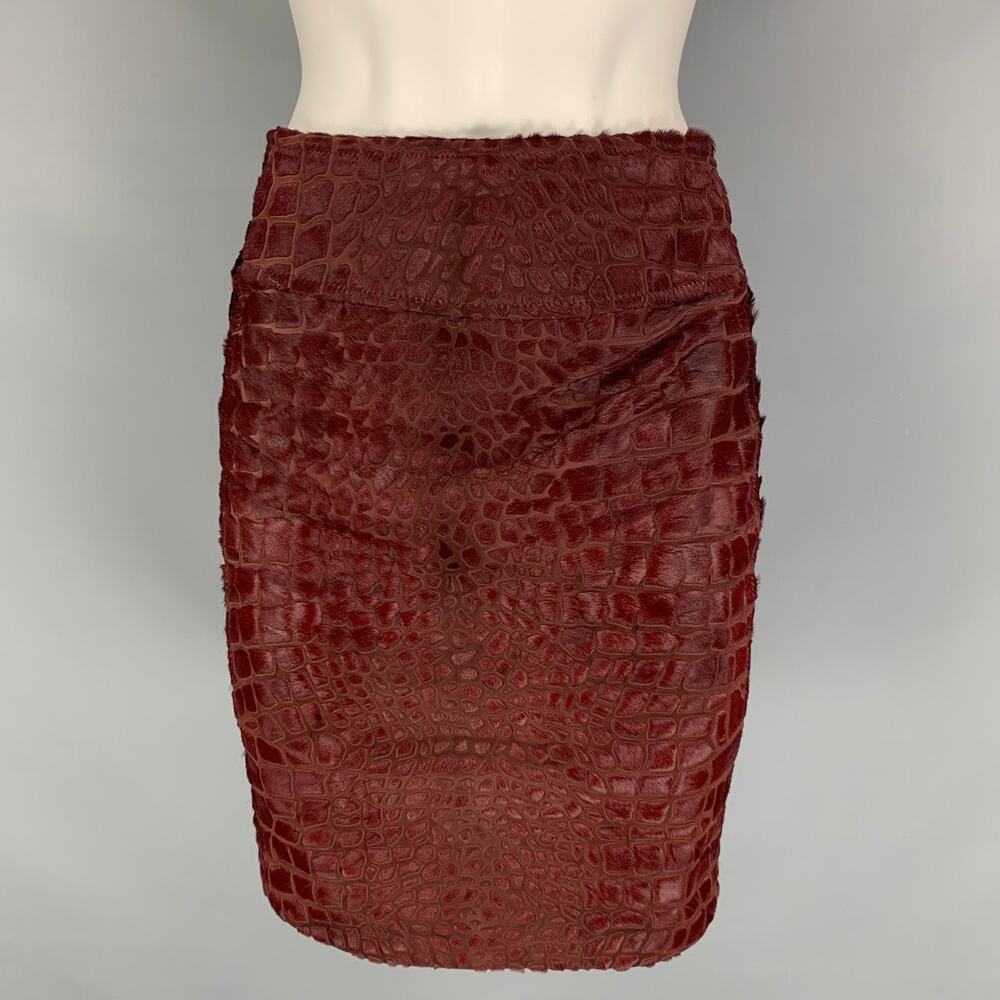 SALVATORE FERRAGAMO Size 2 Burgundy Pencil Knee-Length Skirt